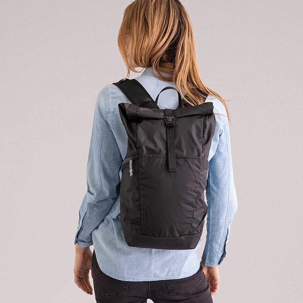 Camelbak Pivot Rolltop Black Backpack NWT